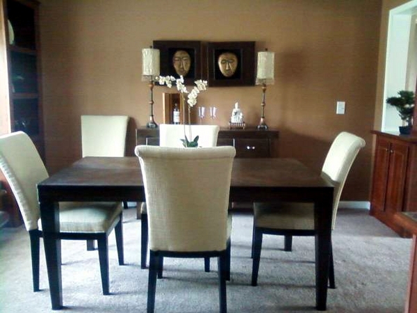 normal dining room width