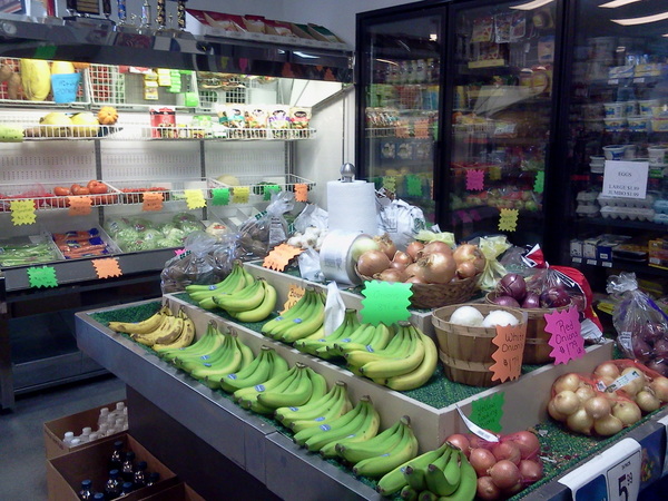fresh fruits and vegetables, Auburn, MI